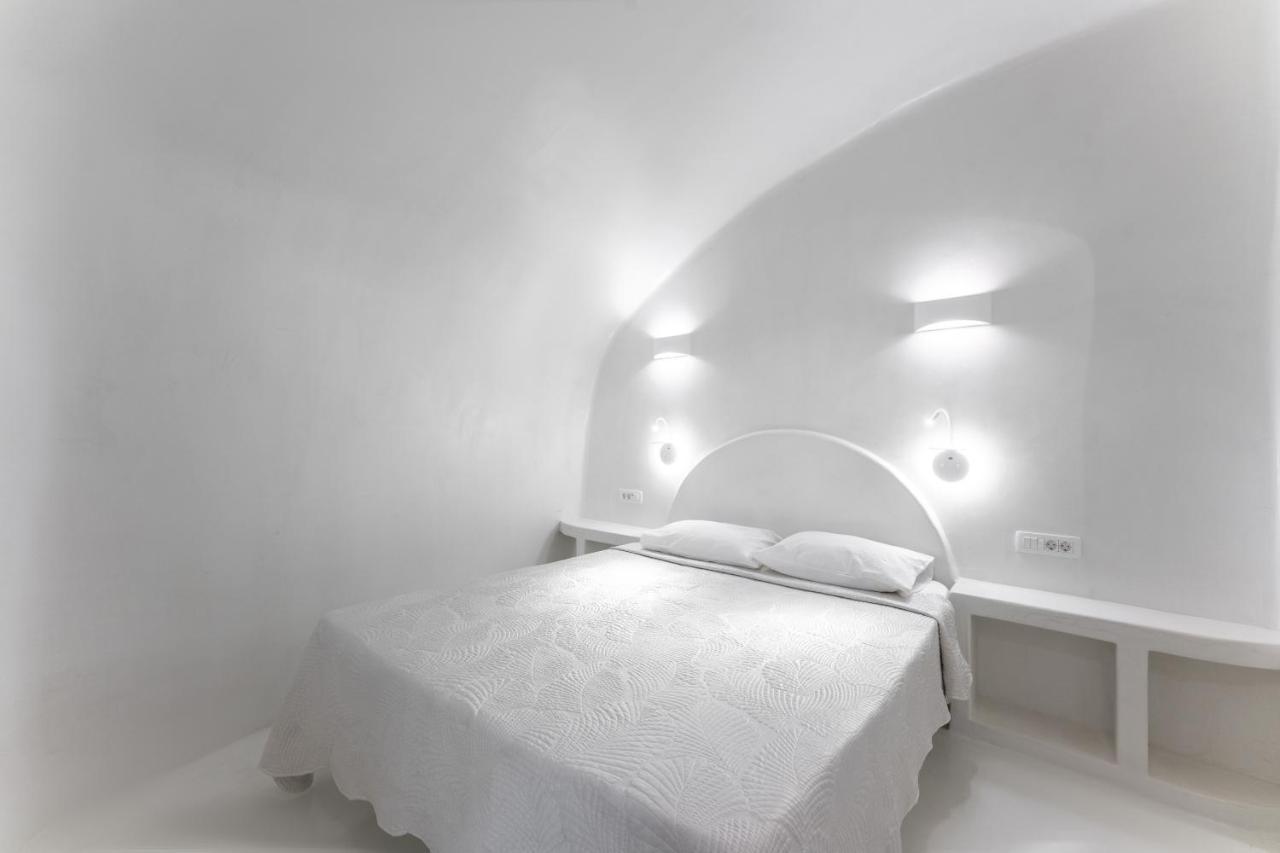 קרטראדוס Sun Naam Home Santorini With Heated Jacuzzi מראה חיצוני תמונה